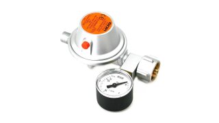 GOK Gasdruckregler 50mbar 1,5kg/h mit Manometer | G.12 -&gt; G1/4&quot; LH