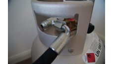 2x ALUGAS refillable gas cylinders 27L with 80% multivalve & LPG gas connector + connection set, installation set (holder, HK flat, sinter filter)